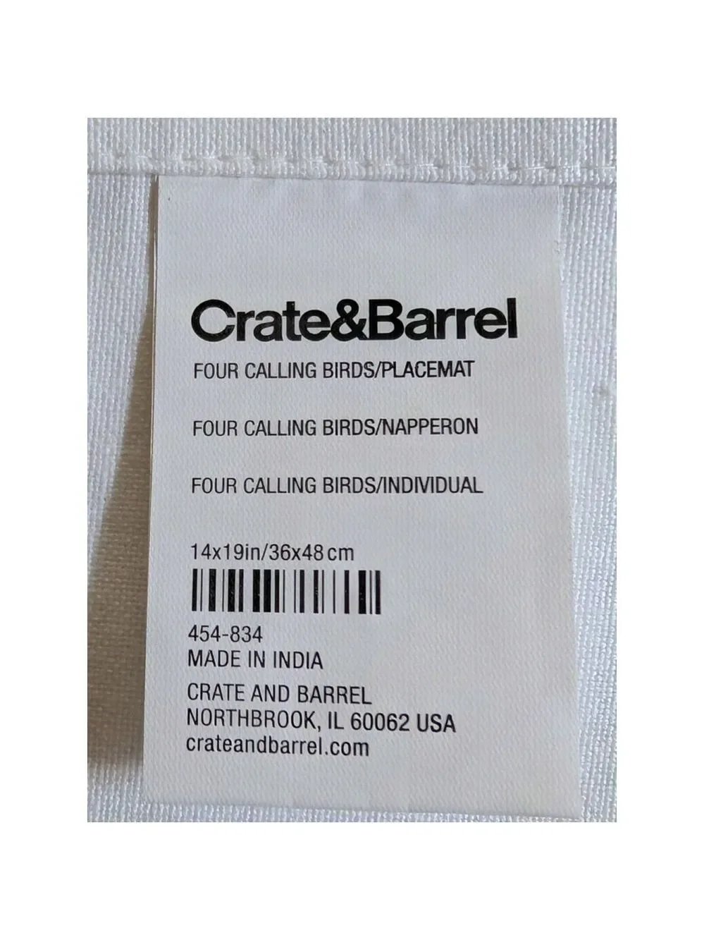 Crate & Barrel SET of 4 - Four Calling Birds Placemats Modern Embroidered Red